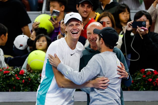 Jannik Sinner vence Medvedev e conquista o ATP 500 de Pequim