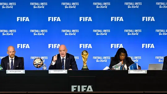 Giani Infantino: «Num mundo dividido, a FIFA e o futebol estão a unir»