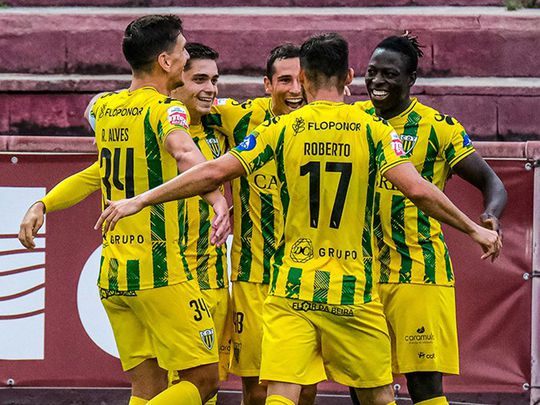 Liga 2: Tondela continua  imbatível e vence em Torres Vedras