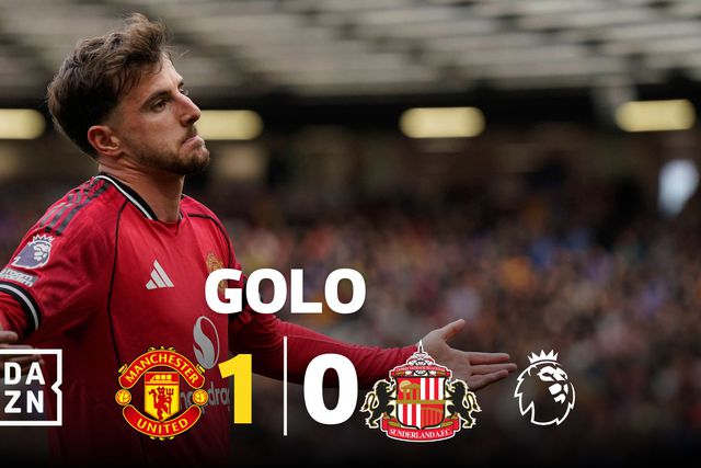 Recebe sozinho e coloca rasteiro: Mason Mount abre o marcador em Old Trafford