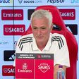 Mourinho revelou se o Benfica equacionou pedir adiamento do clássico