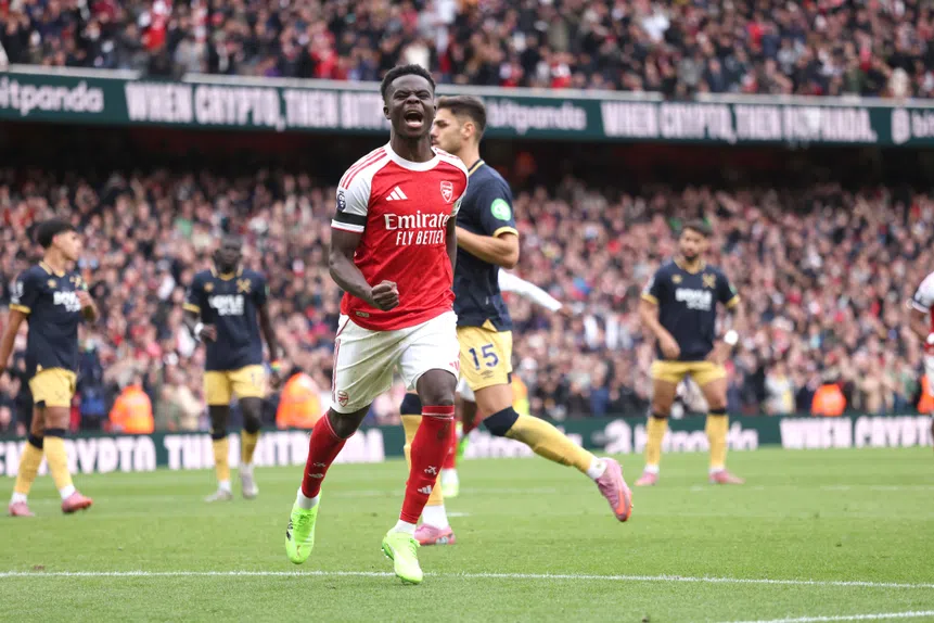 Arsenal esmaga West Ham! Nuno KO