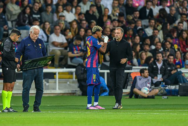 Lamine Yamal e Hansi Flick