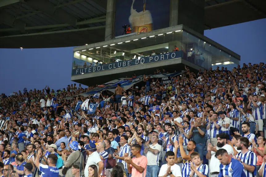 Dragão abre as portas... à carteira!