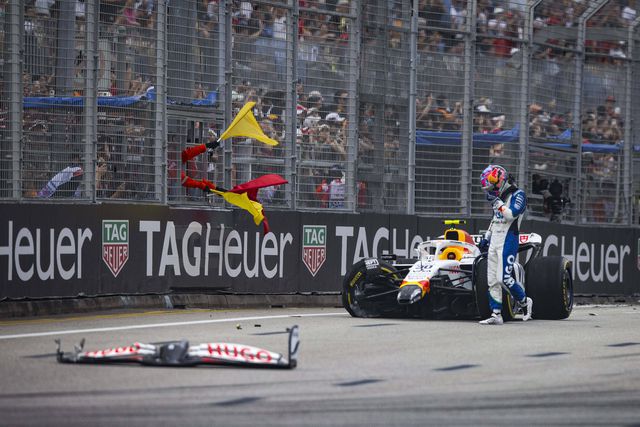 Acidente de Liam Lawson em Singapura