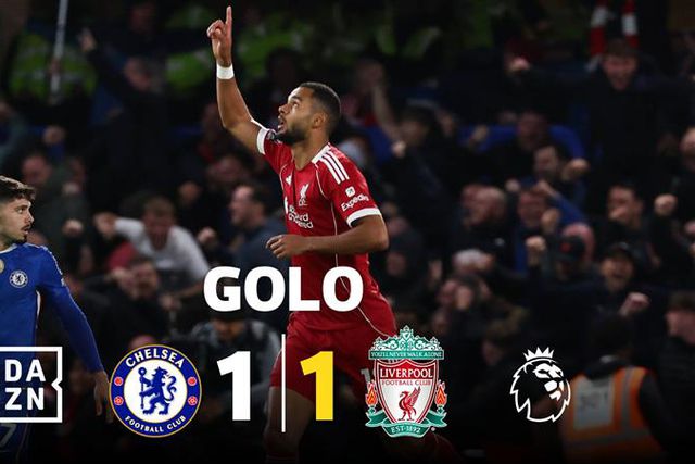 Gakpo não perdoou perante a passividade da defesa do Chelsea