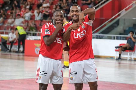 Benfica regressa às vitórias após escândalo