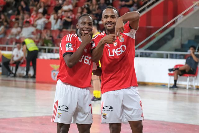 Goleada do Benfica com Higor em destaque