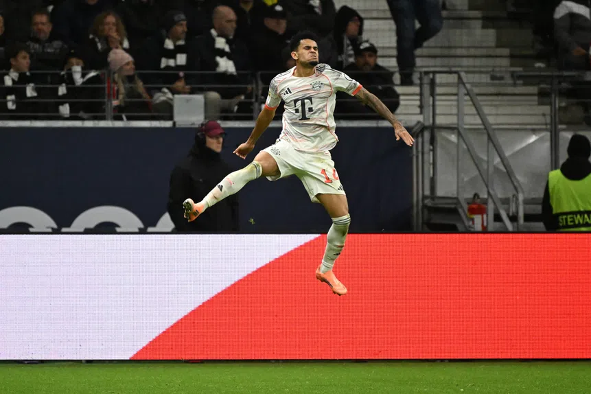 Dragão guia Bayern! Frankfurt em CHOQUE