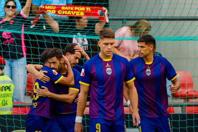 Liga 2: com dois a menos, Vizela cai em Chaves