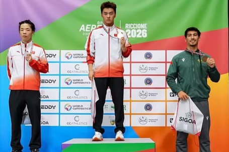 Gabriel Albuquerque ficou em 3.º na Taça do Mundo de Riccione - Foto: FP Ginástica