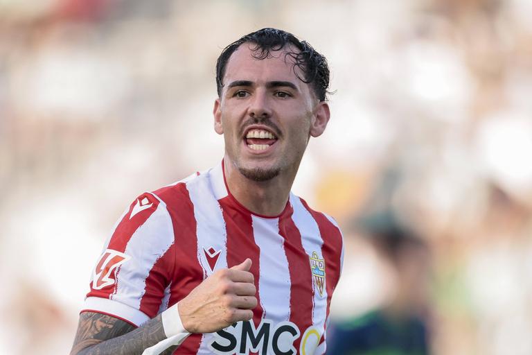 Alex Sola, jogador do Almería - Foto: Imago