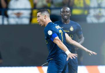 VÍDEO: Ronaldo faz golaço de fora da área pelo Al Nassr