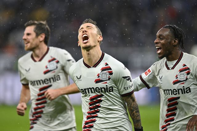 Bayer Leverkusen vence com bis de Grimaldo e mantém liderança, Union Berlim volta a perder