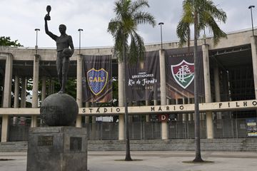 Fluminense e Boca jogam para entrar na história