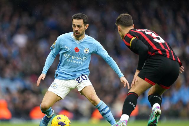 VÍDEO: Bernardo Silva marca pelo Manchester City