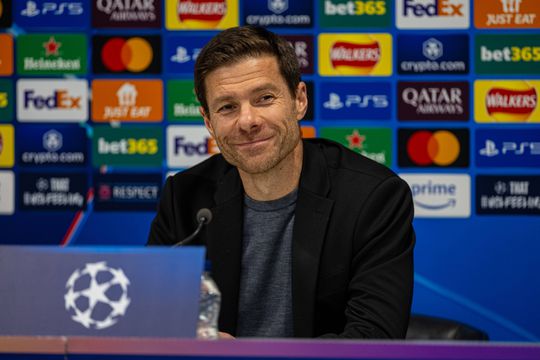 Xabi Alonso quer «o melhor futebol» do Leverkusen em casa do Liverpool