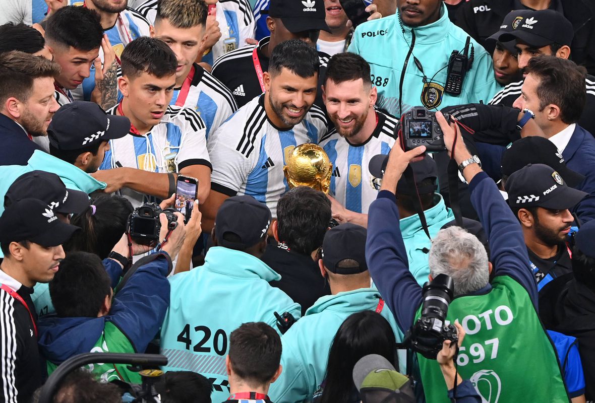 Aguero: «Se Messi quiser… vai jogar o Mundial 2026»