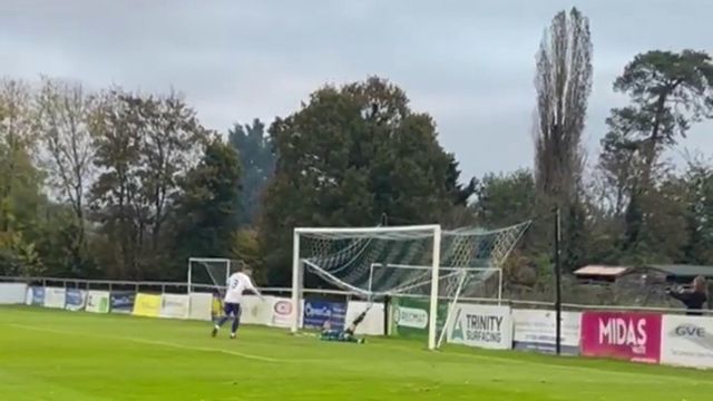 Melhor defesa do fim de semana? Ora espreite