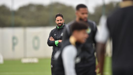 Sporting: Gonçalo Inácio ausente no último treino antes do Man. City