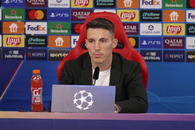 «Perguntem ao José!» A resposta que Grimaldo recusou dar antes de defrontar o Benfica