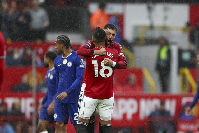 Neville critica «espinha dorsal» do United: «Estes quatro deviam fazer muito melhor»
