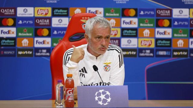 Mourinho promete «resposta muito honesta» depois das eleições