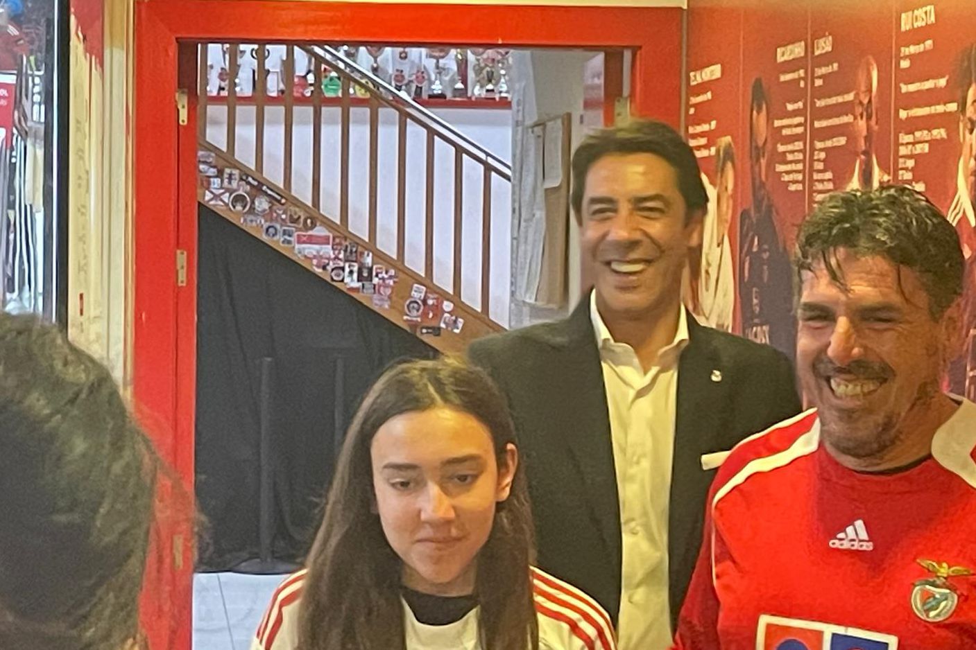 Rui Costa na Casa do Benfica de Leiria — Foto: A BOLA