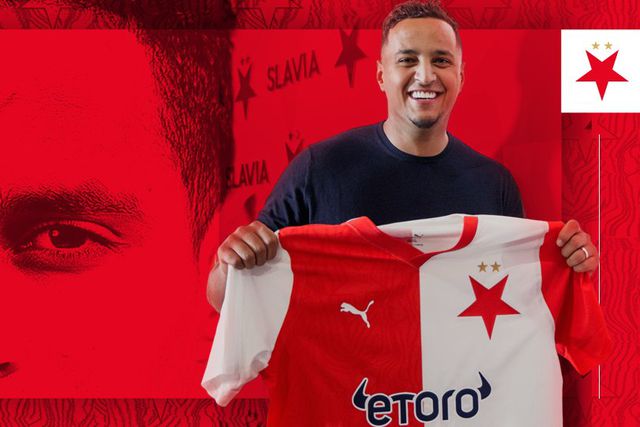 Mohamed Ihattaren tenta relançar carreira no Slávia de Praga