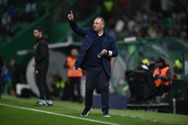 «Eu às vezes questiono-me porque existe o VAR»