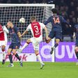 VÍDEO: o golaço de um defesa do Ajax