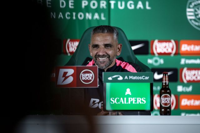 Rui Borges está otimista para o jogo com o Benfica mas tem algumas cautelas (Foto Sporting CP)