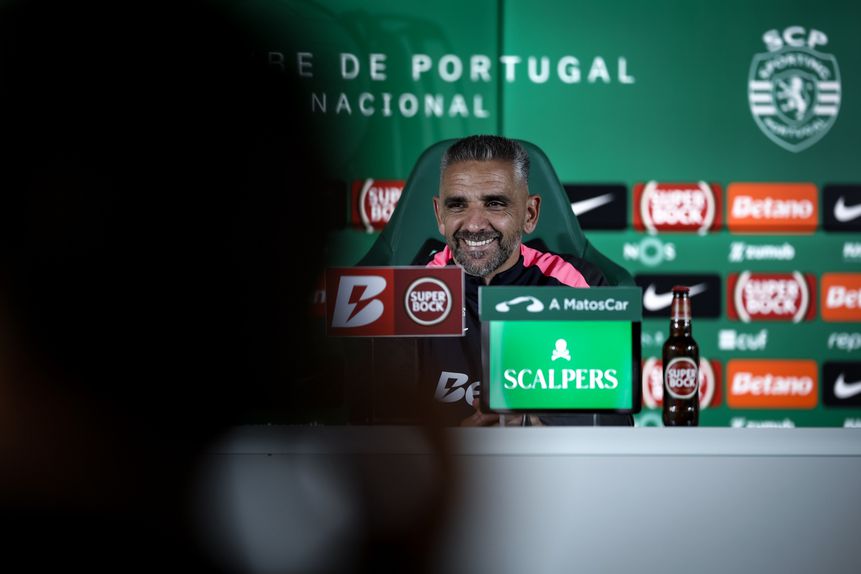Rui Borges está otimista para o jogo com o Benfica mas tem algumas cautelas (Foto Sporting CP)