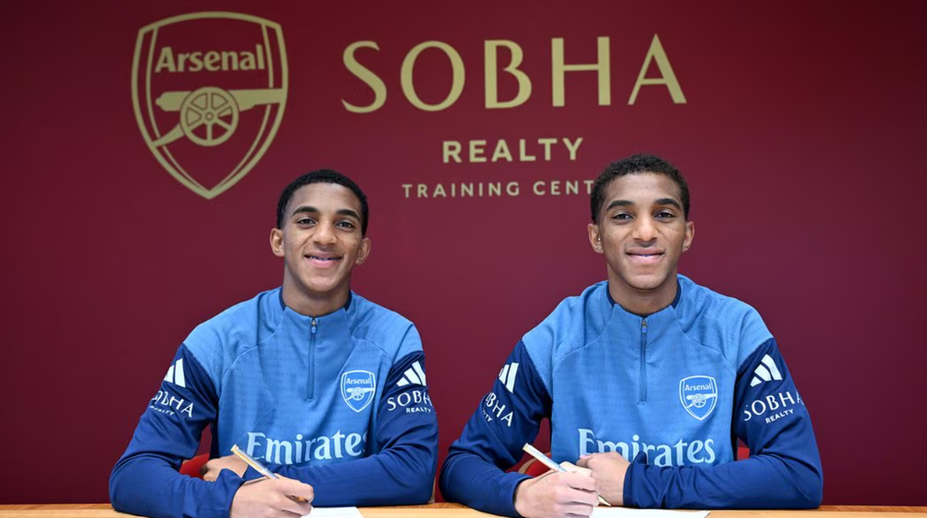 Edwin Quintero e Holger Quintero (X/Arsenal)