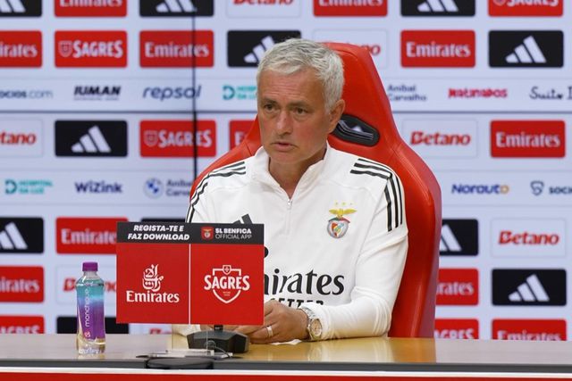 «Há muito árbitro na Europa que gostaria de apitar no campeonato português»