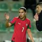 Kika Nazareth, internacional portuguesa, e Francisco Neto, selecionador nacional feminino - Foto: IMAGO