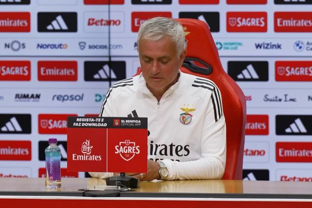 O Ferrari e a fama de forreta: «Agoro guio um BMW que o Benfica me deu»