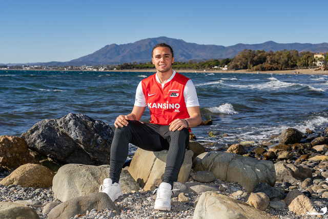 OFICIAL: Sporting empresta Gonçalo Esteves com opção de compra