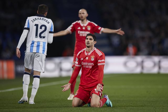 Treinador do Villarreal comenta interesse em Gonçalo Guedes