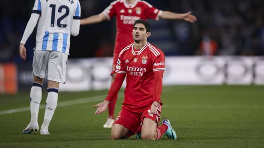 Treinador do Villarreal comenta interesse em Gonçalo Guedes