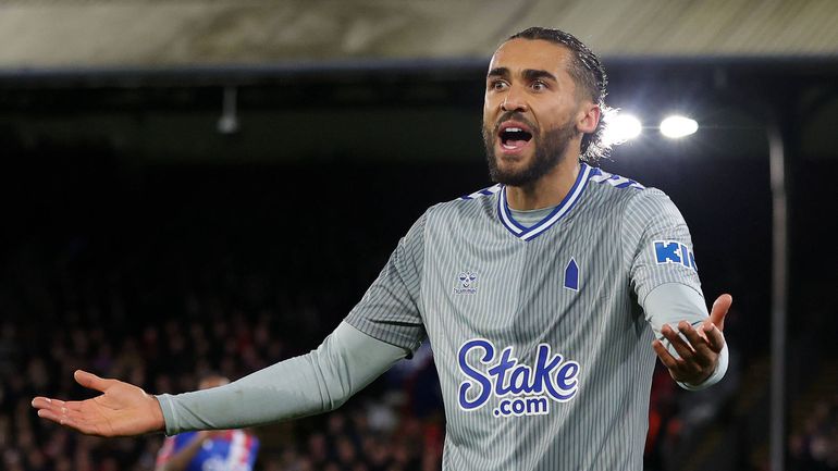 Everton vai recorrer do cartão vermelho de Calvert-Lewin