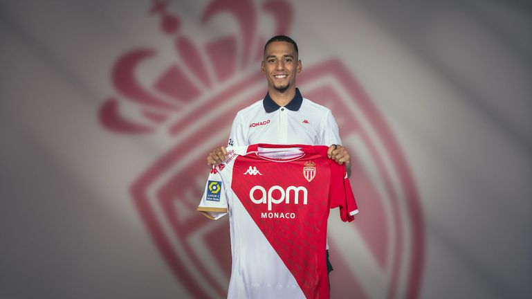 Thilo Kehrer é reforço do Mónaco por empréstimo