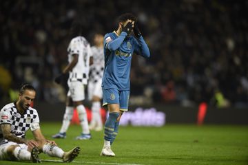FC Porto escorrega no Bessa e deixa fugir Sporting