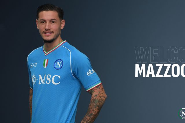 Nápoles contrata defesa à Salernitana