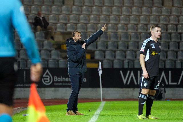 Hugo Oliveira gostou da prestação dos seus jogadores e diz que o Famalicão merecia ter vencido o Casa Pia