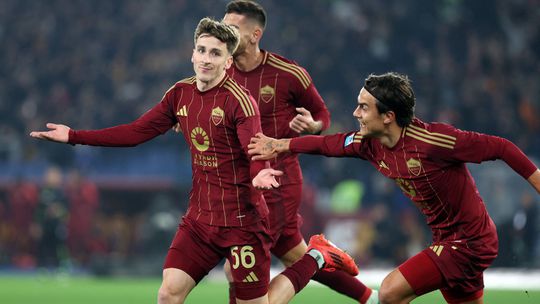 Roma vence o dérbi e Lazio tem quarto lugar em risco