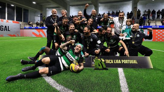 Sporting vence a versão 'Legends' da Taça da Liga