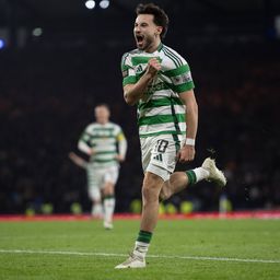 Celtic regressa às vitórias e repõe 13 pontos de vantagem para o Rangers