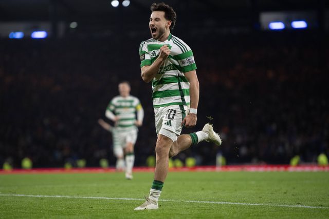 Celtic regressa às vitórias e repõe 13 pontos de vantagem para o Rangers