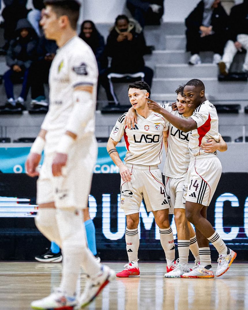 Kutchy fez três golos frente à Quinta dos Lombos - Foto: Instagram/@modalidadesslb